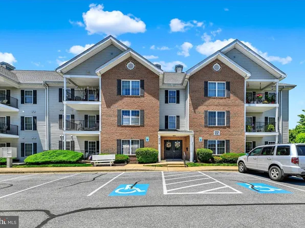 6518 Ridenour Way E APT 1C, Sykesville, MD 21784