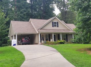 2451 Black Rd, Cleveland, GA 30528