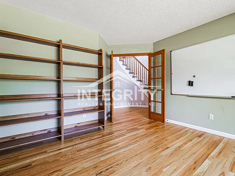 11536 Briarwood Ln — Photo 4