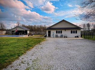99 Busby Rd, Loretto, TN 38469