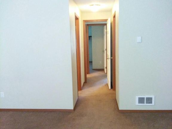 4th image of 4708 NE 54th St