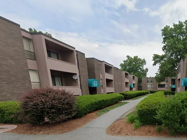 64 Shrewsbury Green Dr Unit F, Shrewsbury, MA 01545