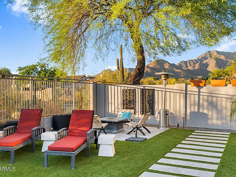 10318 E Tierra Buena Ln — Photo 35