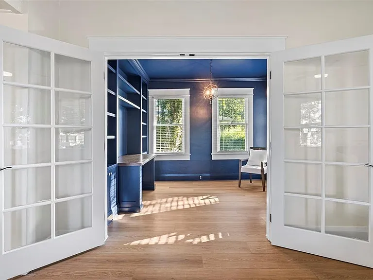 5709 N Suwanee Ave — Photo 12