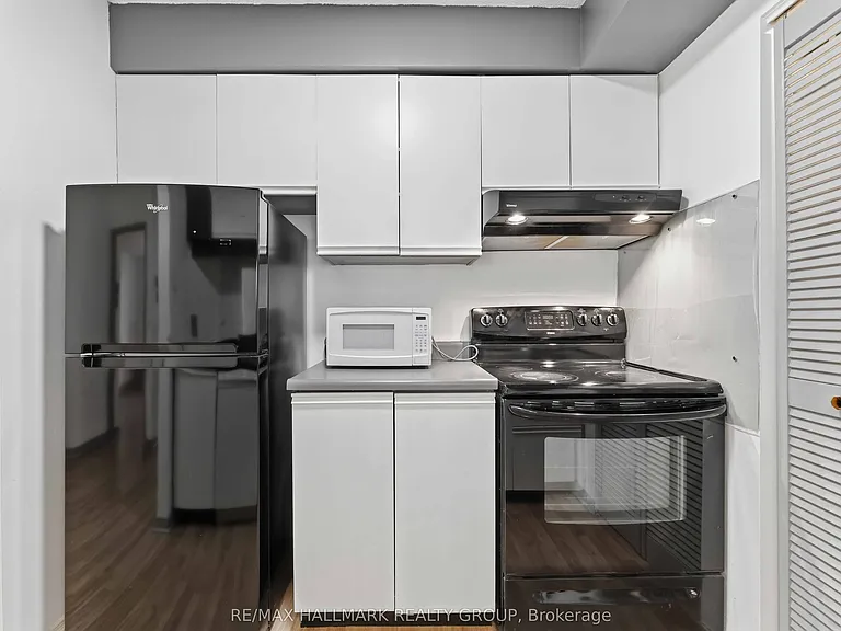 199 Kent St #1602 — Photo 27
