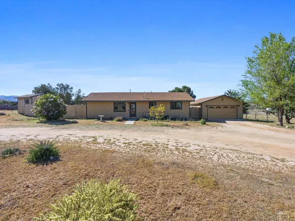 11600 Bonanza Dr, Tehachapi, CA 93561