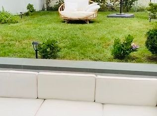 8323 77th Ave, Ridgewood, NY 11385