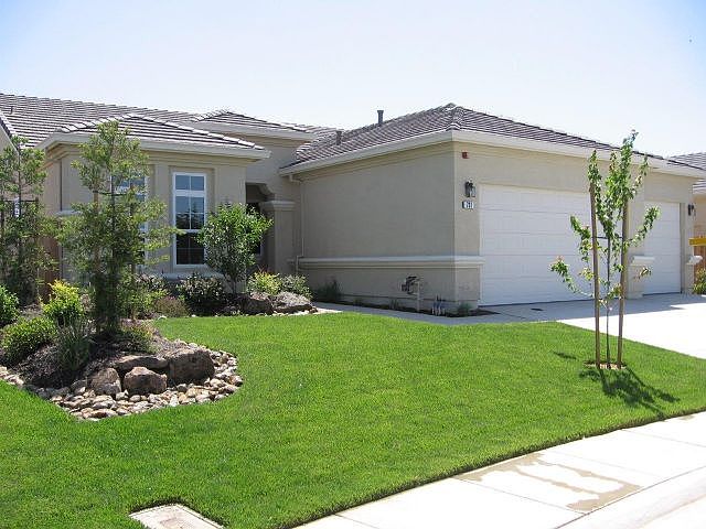 1st image of 731 Elk Hills Dr