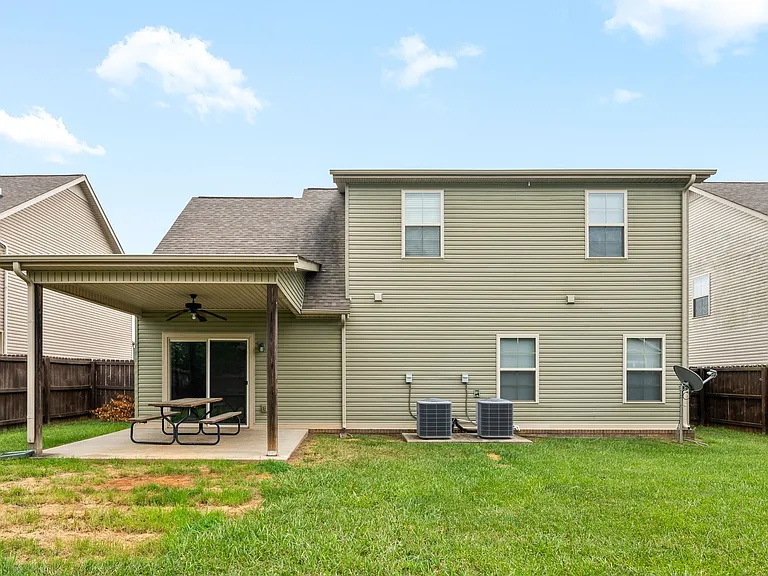3706 Tradewinds Ter — Photo 33