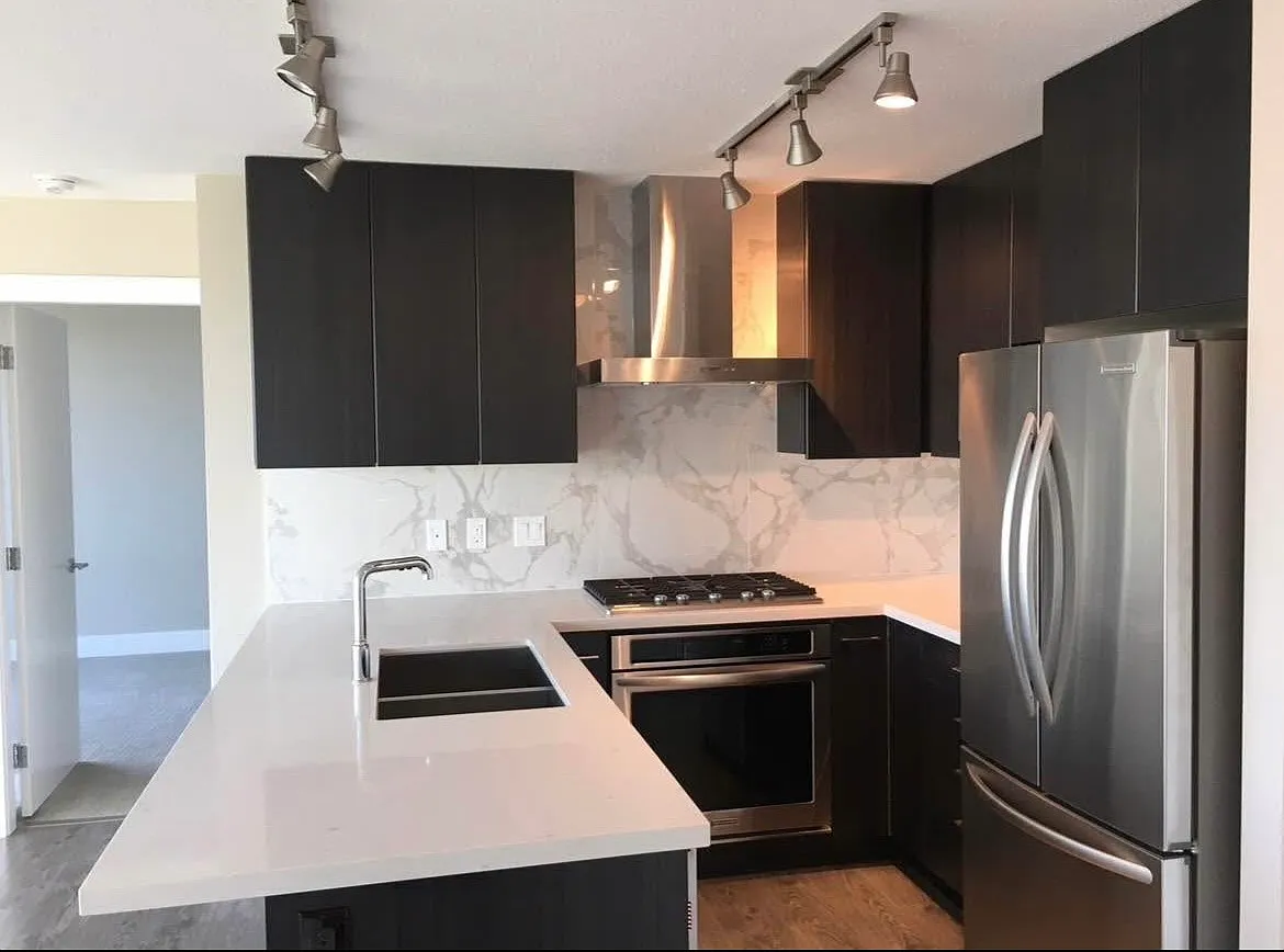 Halifax St, Burnaby — Photo 1