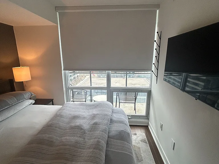 15 Fort York Blvd #1505 — Photo 9