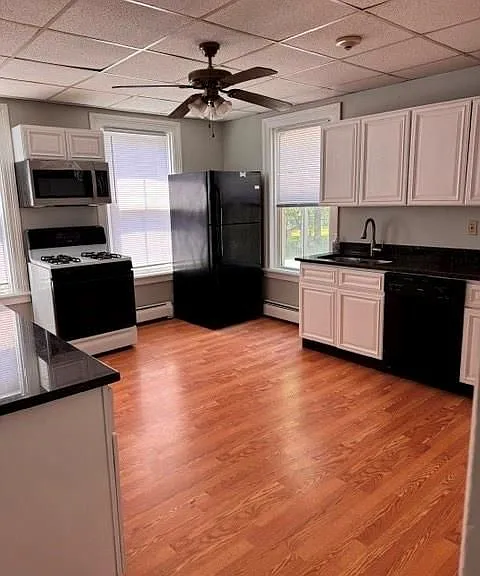 707 Main St #1 — Photo 3