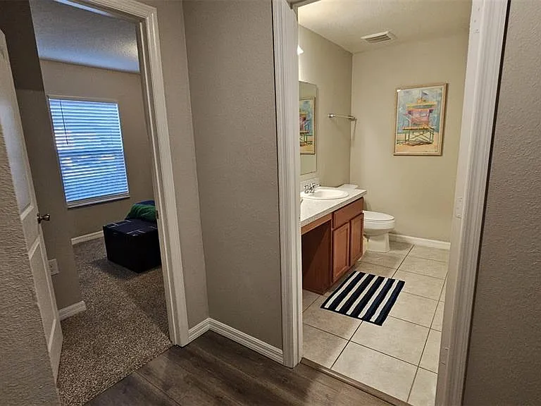 308 Lake Lucerne Way — Photo 7