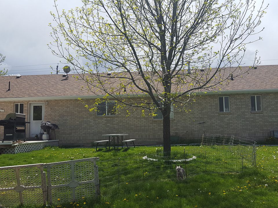 2nd image of 437 E Center St