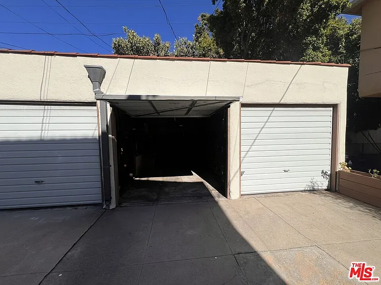 1248 S La Jolla Ave — Photo 39