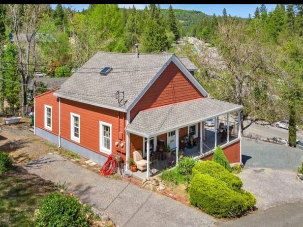 (undisclosed Address)