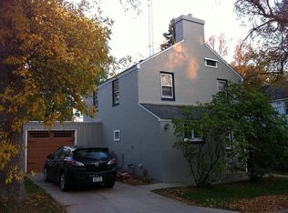 5616 Badger Ct, Greendale, WI 53129