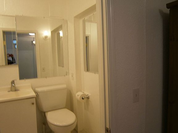5th image of 10719 Lomita Ave #B