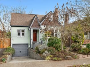 8220 Interlake Ave N, Seattle, WA 98103