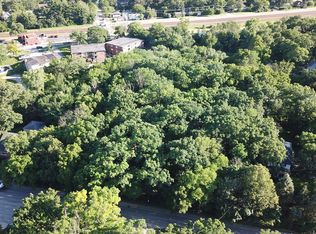 435 W Saint Charles Rd, Lombard, IL 60148