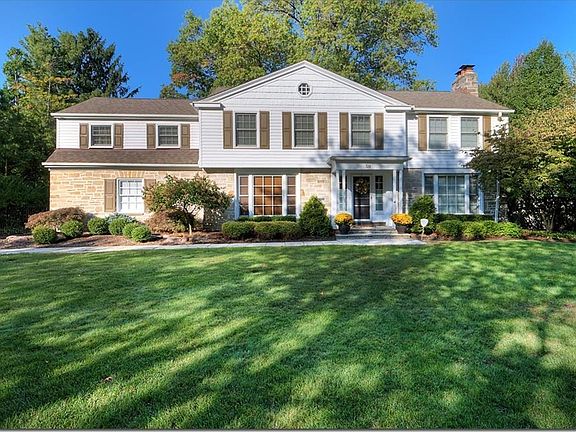 2nd image of 50 Lyman Cir