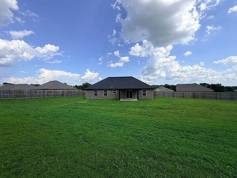 17510 W Seth Rd — Photo 41