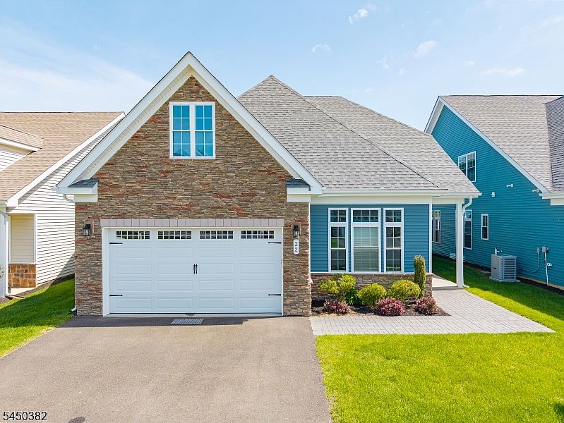 1st image of 22 Samjan Cir
