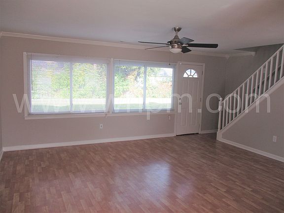 4th image of 51 Shetland Ln