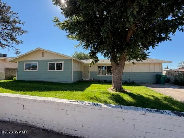 719 E Hampshire St, Holbrook, AZ 86025
