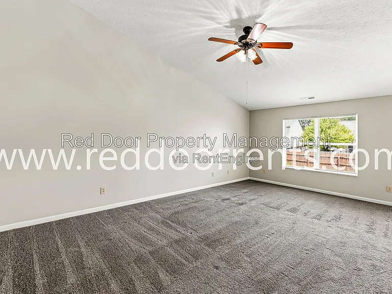 1180 Dark Star Ct — Photo 9