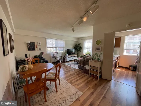 4376 N Pershing Dr APT 1, Arlington, VA 22203
