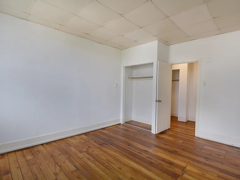722 Wood St #5 — Photo 8