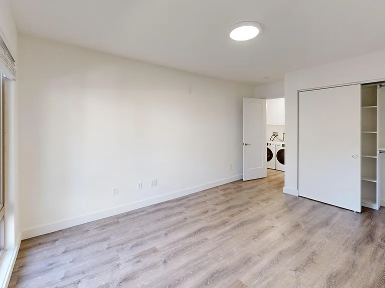 2520 College Avenue — Photo 34