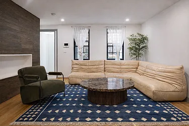 81 Hull Street, #GROUND