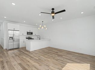 3316 W Adams St Unit 2, Chicago, IL 60624
