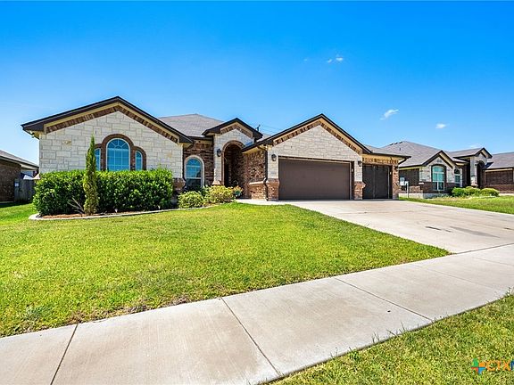 3rd image of 5908 La Roea Dr