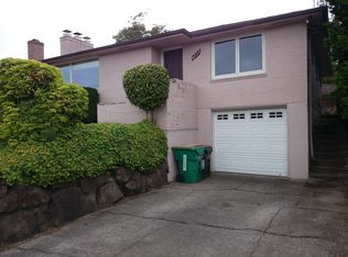 4036 56th Ave SW, Seattle, WA 98116