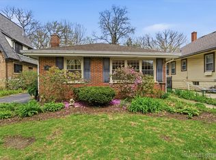 1304 Gilbert Ave, Downers Grove, IL 60515