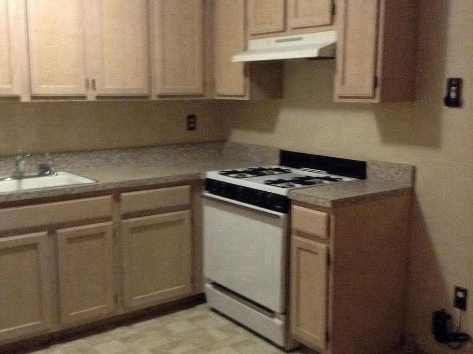 1st image of 19 Ferguson Ct