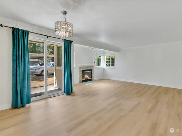 28704 18th Avenue S #V102, Federal Way, WA 98003