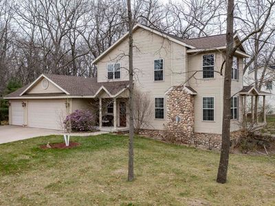 660 Sunset Dr, Waupaca, WI, 54981