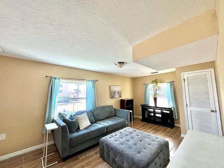 799 Shell St — Photo 13