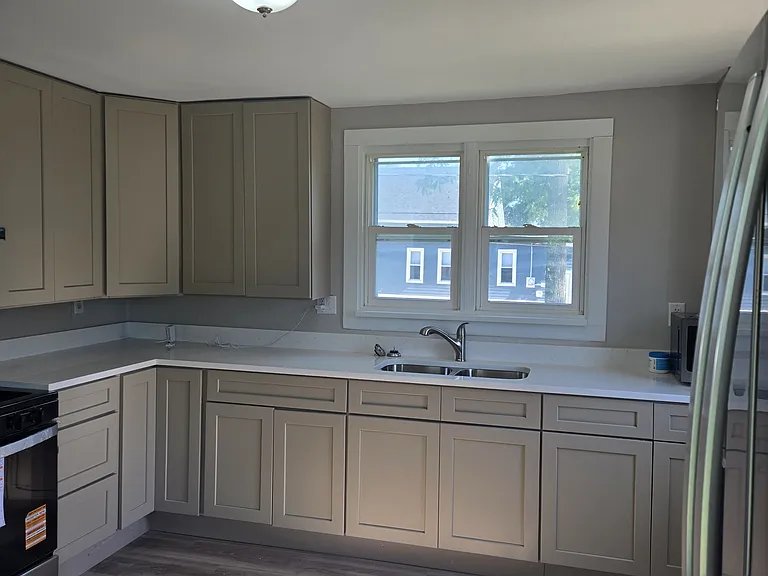 2118 Ohio St — Photo 2