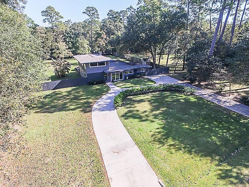 1st image of 11902 Hickory Hill Ln