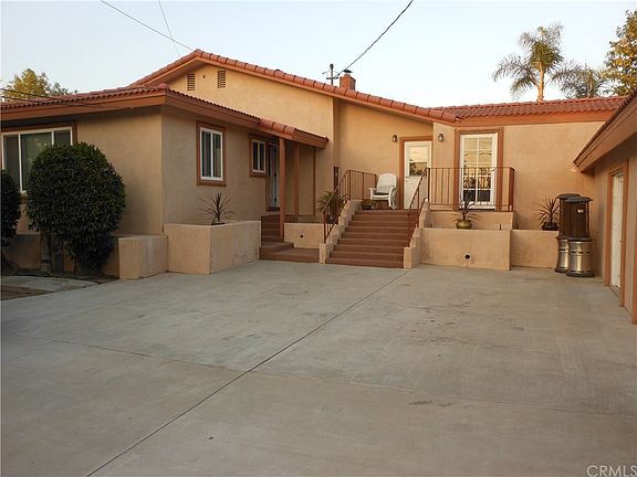 3rd image of 626 S Prospero Dr