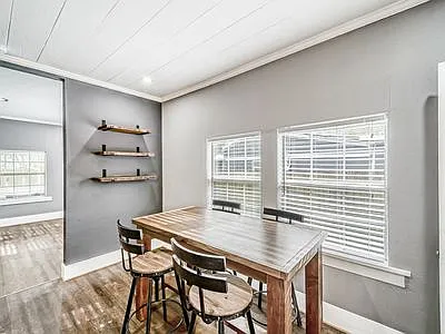 320 Louisiana Ave — Photo 17
