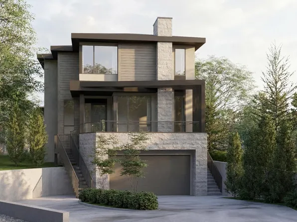 423 18th St NW, Calgary, AB T2T 5G5