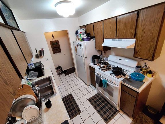 5th image of 1317 E Turtle Creek Cir #C
