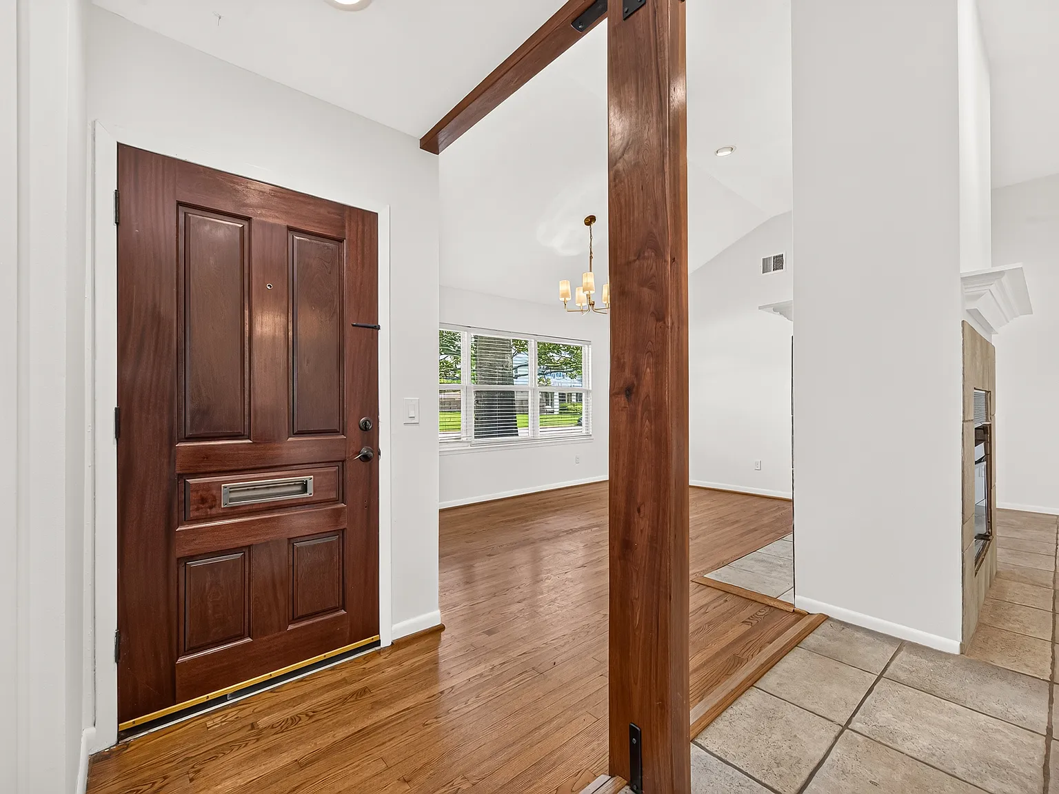 1309 Martin Street — Photo 4