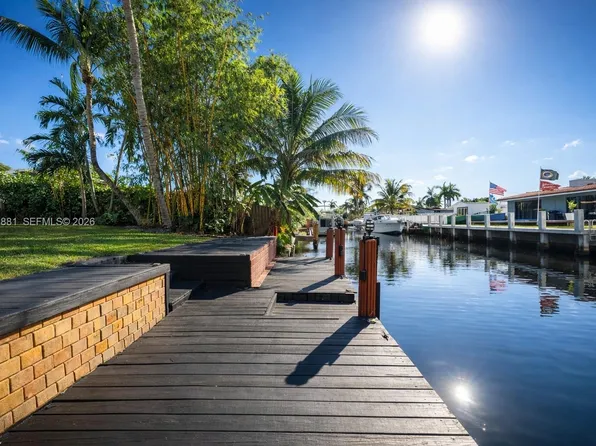 2413 Nassau Ln, Fort Lauderdale, FL 33312